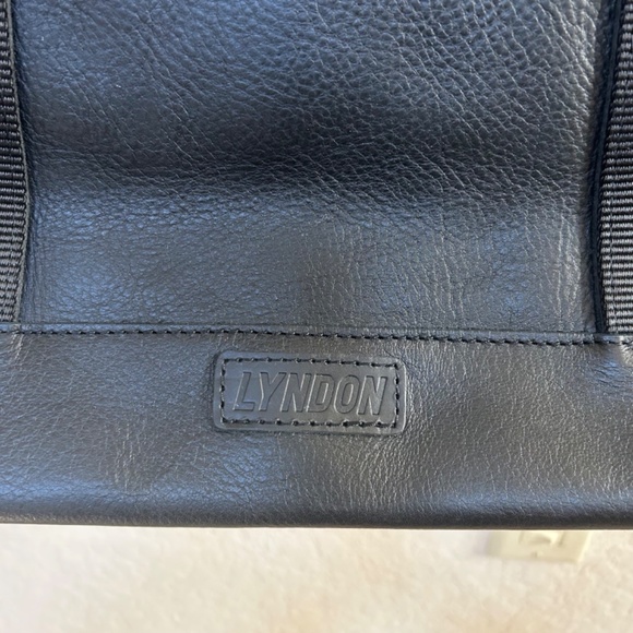 Leather Amazing Lyndon Black Pebbled Duffle Bag. NWT. - Picture 3 of 7